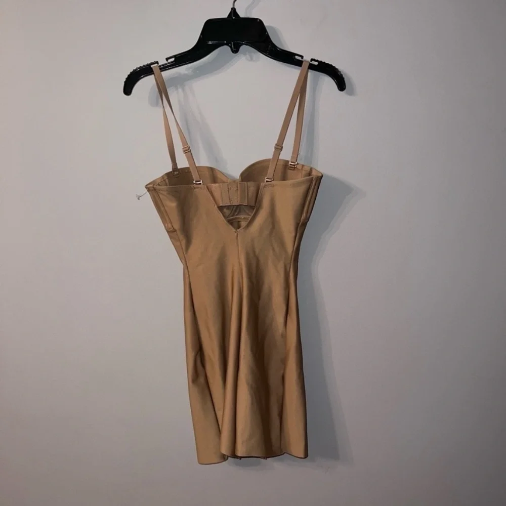 SKIMS BODY UNDERWIRE MID THIGH BODYSUIT BEIGE SIENNA XXS